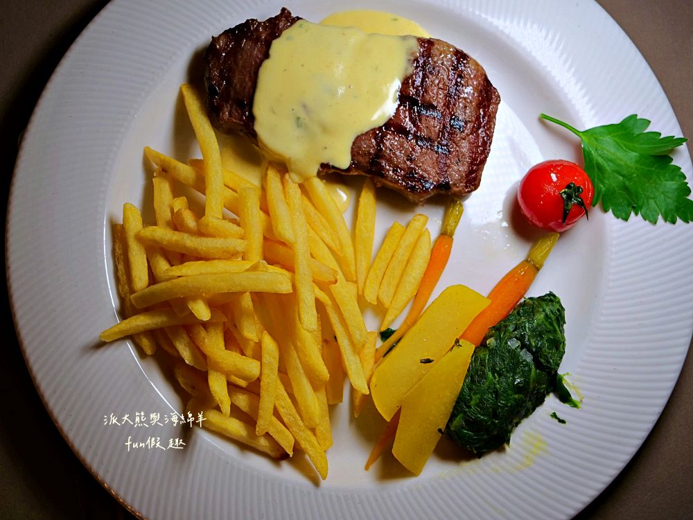 Hotel Kreuz & Post︱格林德瓦Grindelwald火車站出來就到！入住少女峰童話山城，連泊兩晚享受艾格峰景觀與道地美食～春季德瑞13日夢幻跟團︱DAY5-5