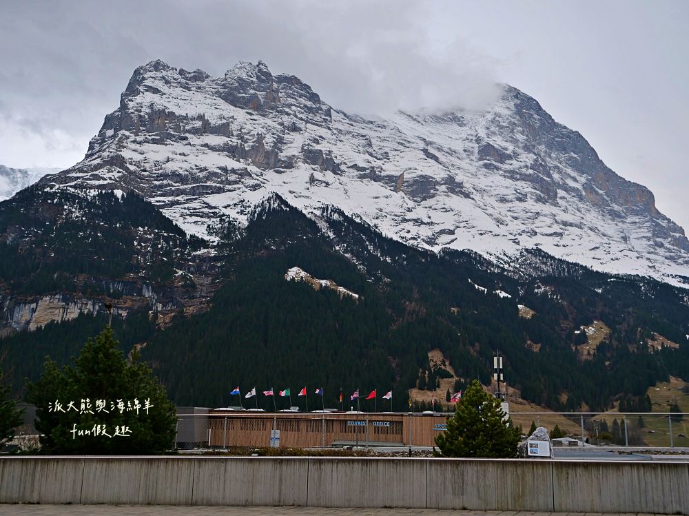 格林德瓦（Grindelwald）︱少女峰最美冰河村！走進明信片裡的童話小鎮！Hotel Kreuz & Post住宿周邊漫步與退稅指南～春季德瑞13日夢幻跟團︱DAY6-6