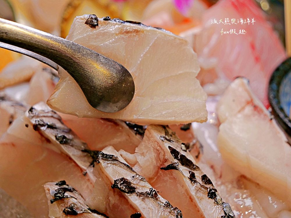 澎漁海味.壽司.鍋物｜草屯澎漁搬新家：200席寬敞空間，好停車日式禪風旗艦店！產地直送黃鮸魚海鮮總匯x日本A5和牛板腱，內行人才懂的「火鍋店吃壽司」！