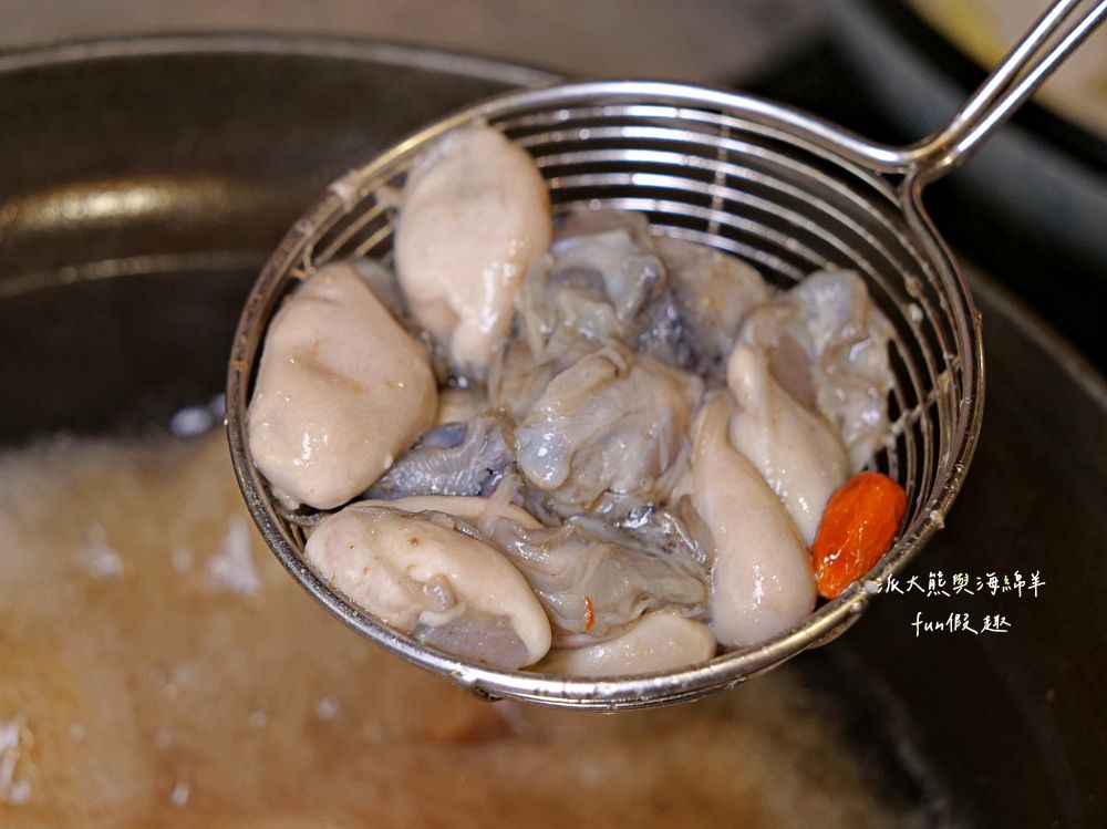 澎漁海味.壽司.鍋物｜草屯澎漁搬新家：200席寬敞空間，好停車日式禪風旗艦店！產地直送黃鮸魚海鮮總匯x日本A5和牛板腱，內行人才懂的「火鍋店吃壽司」！