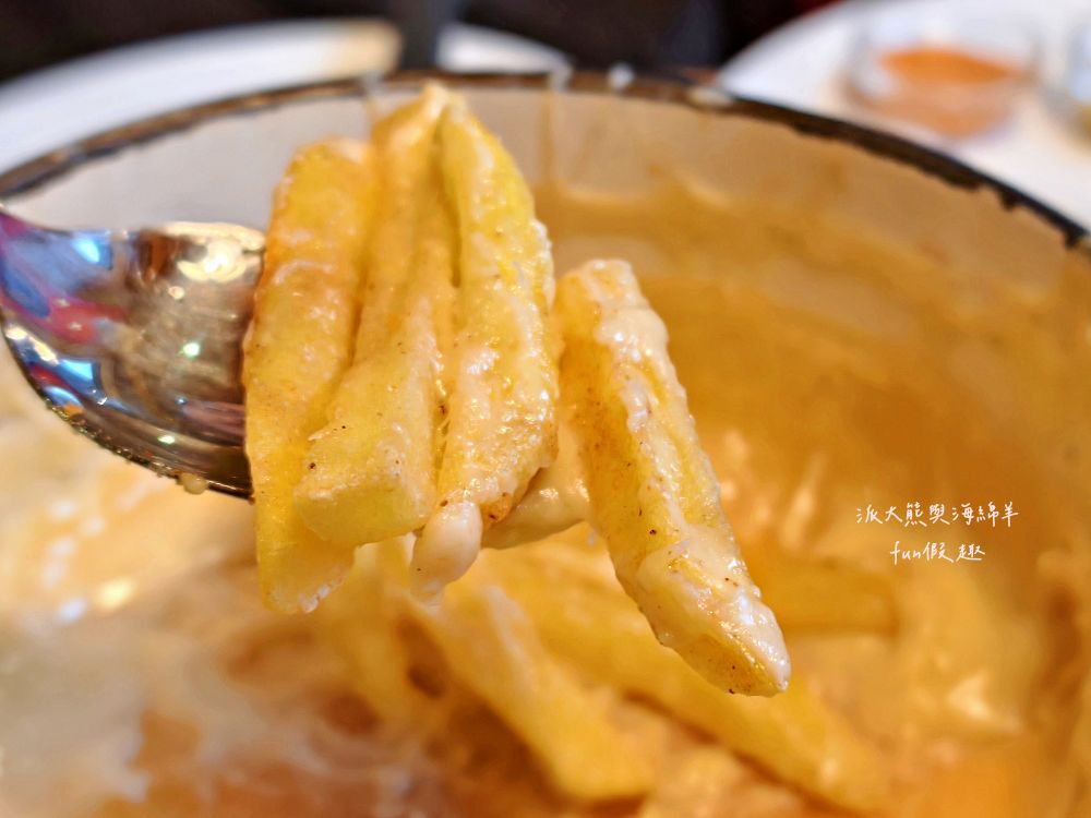 Bebbis Restaurant︱在艾格峰山腳下吃火鍋！格林德瓦「瑞士火鍋Fondue」初體驗！（起司、炸肉、巧克力三鍋一次滿足）︱春季德瑞13日夢幻跟團︱DAY6-5～