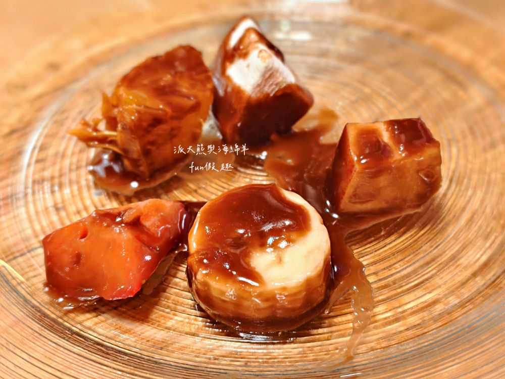 Bebbis Restaurant︱在艾格峰山腳下吃火鍋！格林德瓦「瑞士火鍋Fondue」初體驗！（起司、炸肉、巧克力三鍋一次滿足）︱春季德瑞13日夢幻跟團︱DAY6-5～