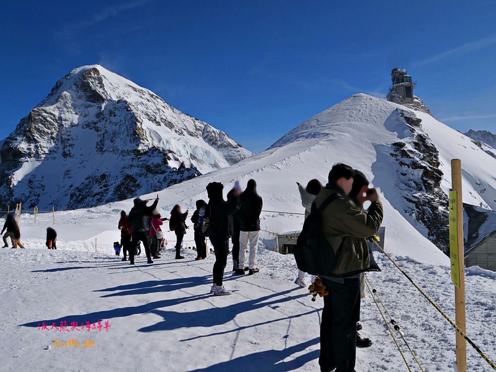 少女峰Jungfraujoch︱Plateau展望台&Sphinx Terrace天文台，一生必去一次歐洲之巔！海拔3,454公尺的銀白樂園，360度環視阿爾卑斯山絕景～春季德瑞13日夢幻跟團︱DAY6-2