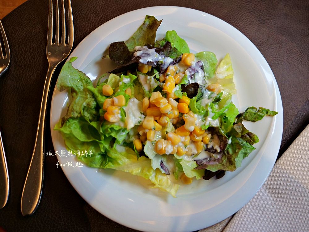 Hotel Restaurant Elite Visper Pinta︱鄰近Visp車站，前往策馬特前的完美中繼站！鮮甜小農沙拉與經典雞胸肉薯條 （含交通資訊）︱春季德瑞13日夢幻跟團︱DAY7-2～
