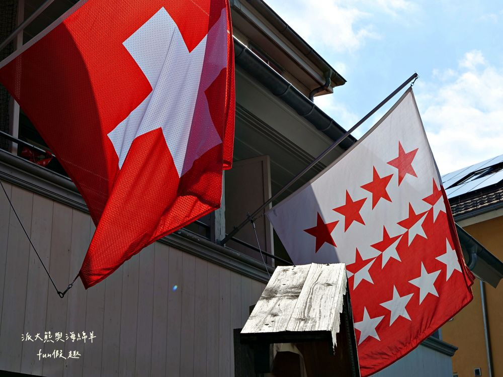 圖恩湖 Thunersee︱揮別少女峰！阿爾卑斯山的藍寶石：欣賞圖恩湖絕美湖光，從施皮茨前往策馬特的浪漫轉場（含交通資訊） ～春季德瑞13日夢幻跟團︱DAY7-1