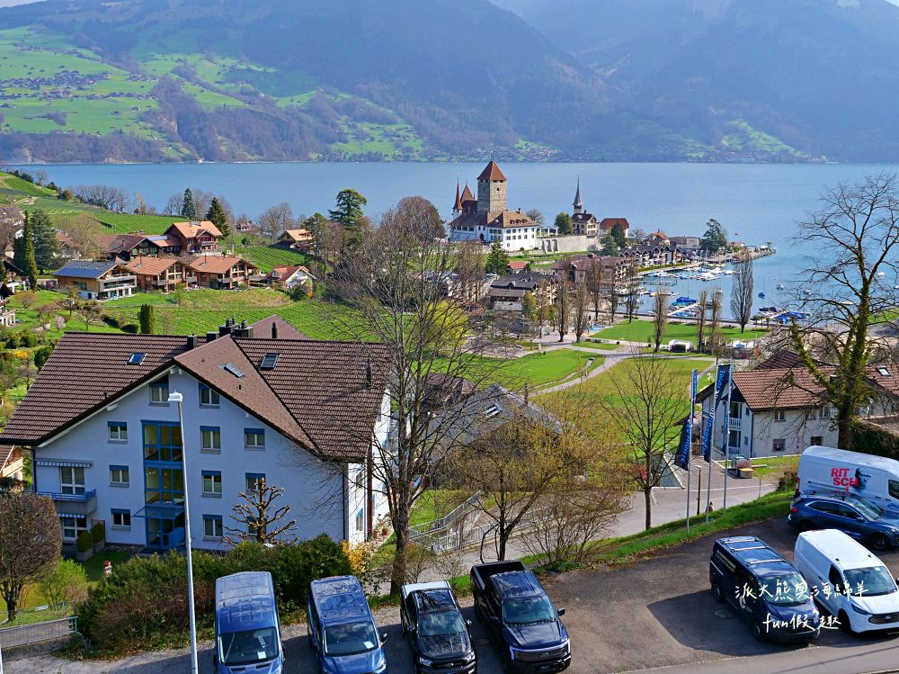 圖恩湖 Thunersee︱揮別少女峰！阿爾卑斯山的藍寶石：欣賞圖恩湖絕美湖光，從施皮茨前往策馬特的浪漫轉場（含交通資訊） ～春季德瑞13日夢幻跟團︱DAY7-1