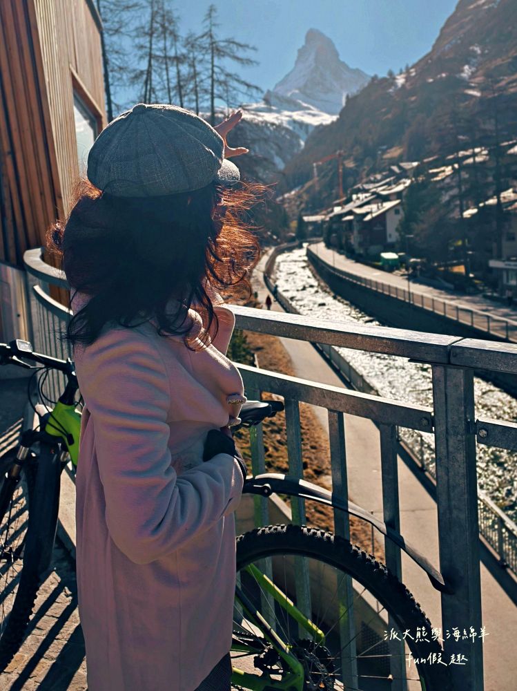 瑞士策馬特（Zermatt）實拍︱免上高山觀景台！用鏡頭捕捉馬特洪峰的日與夜：教堂橋（Kirchbrücke）黃金日出與Chalet Hotel Schönegg絕美夜景～春季德瑞13日夢幻跟團︱DAY7-3