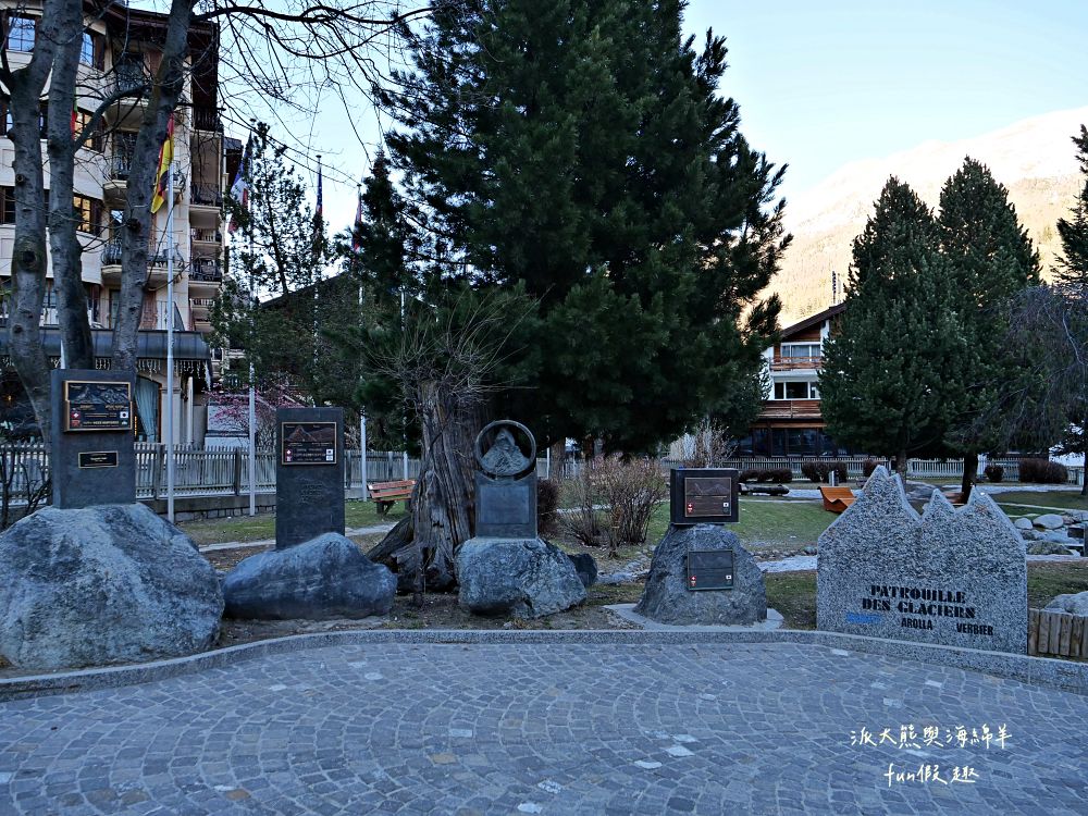 瑞士策馬特（Zermatt）實拍︱免上高山觀景台！用鏡頭捕捉馬特洪峰的日與夜：教堂橋（Kirchbrücke）黃金日出與Chalet Hotel Schönegg絕美夜景～春季德瑞13日夢幻跟團︱DAY7-3