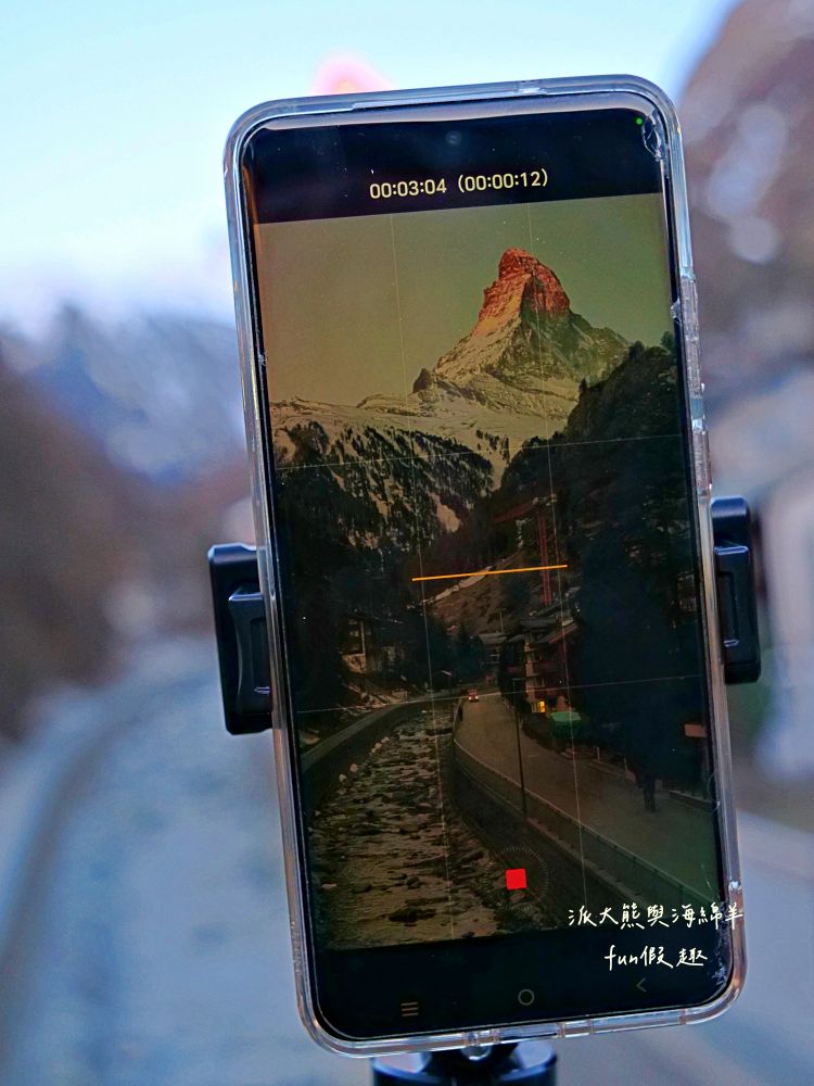 瑞士策馬特（Zermatt）實拍︱免上高山觀景台！用鏡頭捕捉馬特洪峰的日與夜：教堂橋（Kirchbrücke）黃金日出與Chalet Hotel Schönegg絕美夜景～春季德瑞13日夢幻跟團︱DAY7-3