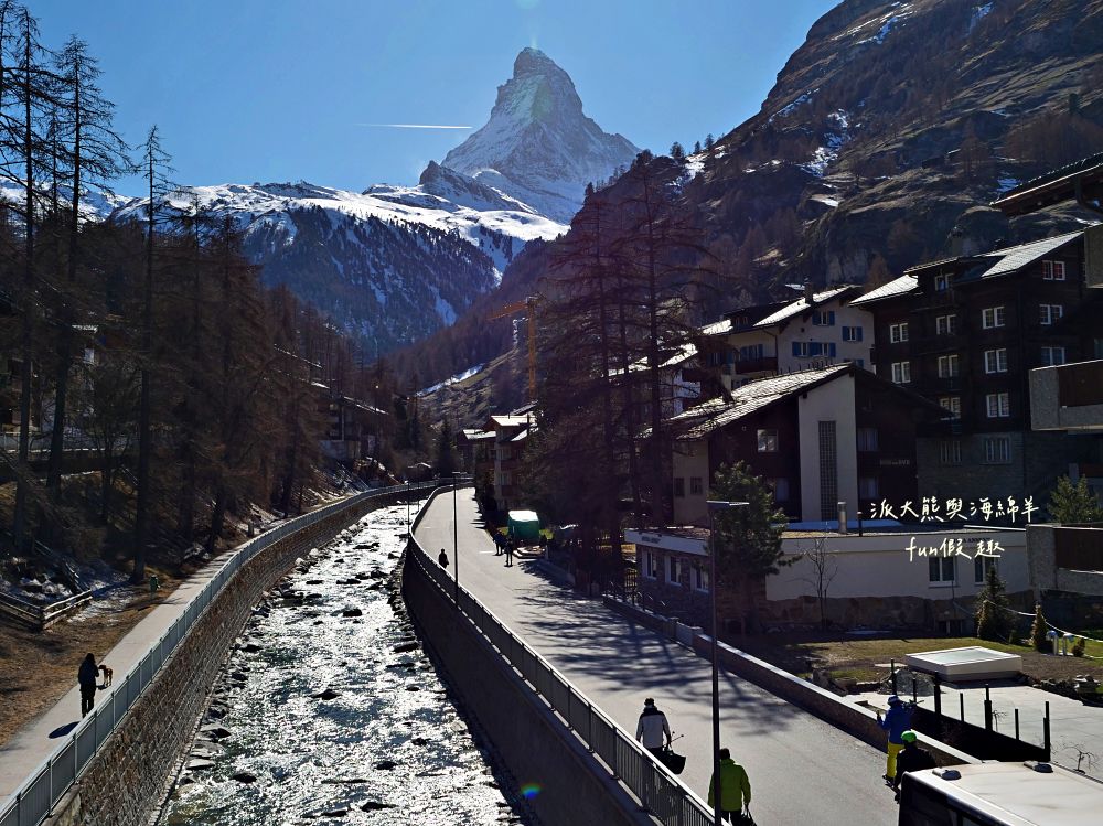 瑞士策馬特（Zermatt）實拍︱免上高山觀景台！用鏡頭捕捉馬特洪峰的日與夜：教堂橋（Kirchbrücke）黃金日出與Chalet Hotel Schönegg絕美夜景～春季德瑞13日夢幻跟團︱DAY7-3