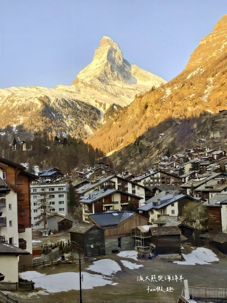 馬特洪峰（Matterhorn）︱搭乘登山鐵道前往Gornergrat、眺望金字塔山峰、ZOOOM the Matterhorn體驗、漫步Riffelalp夢幻雪景，享受最純粹的瑞士慢遊時光～春季德瑞13日夢幻跟團︱DAY8-1