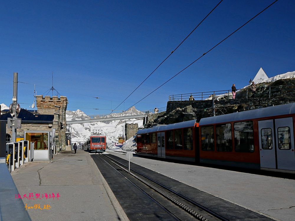 馬特洪峰（Matterhorn）︱搭乘登山鐵道前往Gornergrat、眺望金字塔山峰、ZOOOM the Matterhorn體驗、漫步Riffelalp夢幻雪景，享受最純粹的瑞士慢遊時光～春季德瑞13日夢幻跟團︱DAY8-1