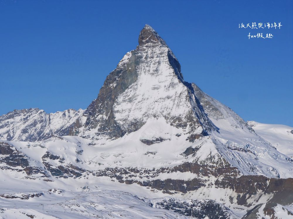 馬特洪峰（Matterhorn）︱搭乘登山鐵道前往Gornergrat、眺望金字塔山峰、ZOOOM the Matterhorn體驗、漫步Riffelalp夢幻雪景，享受最純粹的瑞士慢遊時光～春季德瑞13日夢幻跟團︱DAY8-1