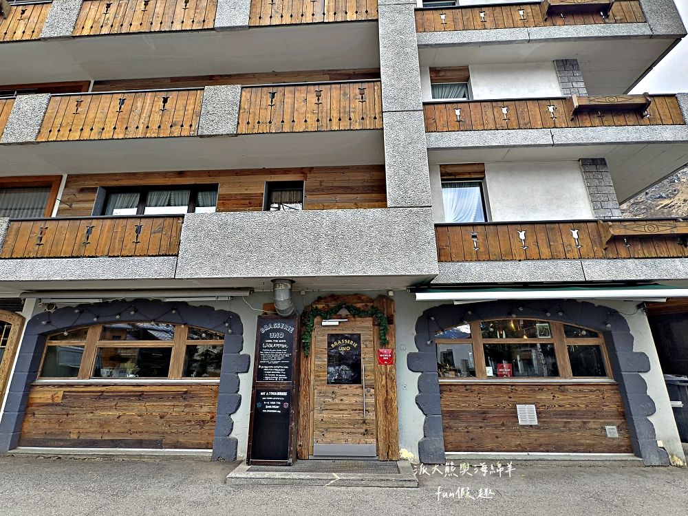 策馬特（Zermatt）半日遊︱漫步童話山城班霍夫大街，Coop超市採買伴手禮、瑞士刀、馬特洪峰紀念杯，超實用購物指南通通在這裡！︱春季德瑞13日夢幻跟團︱DAY8-4