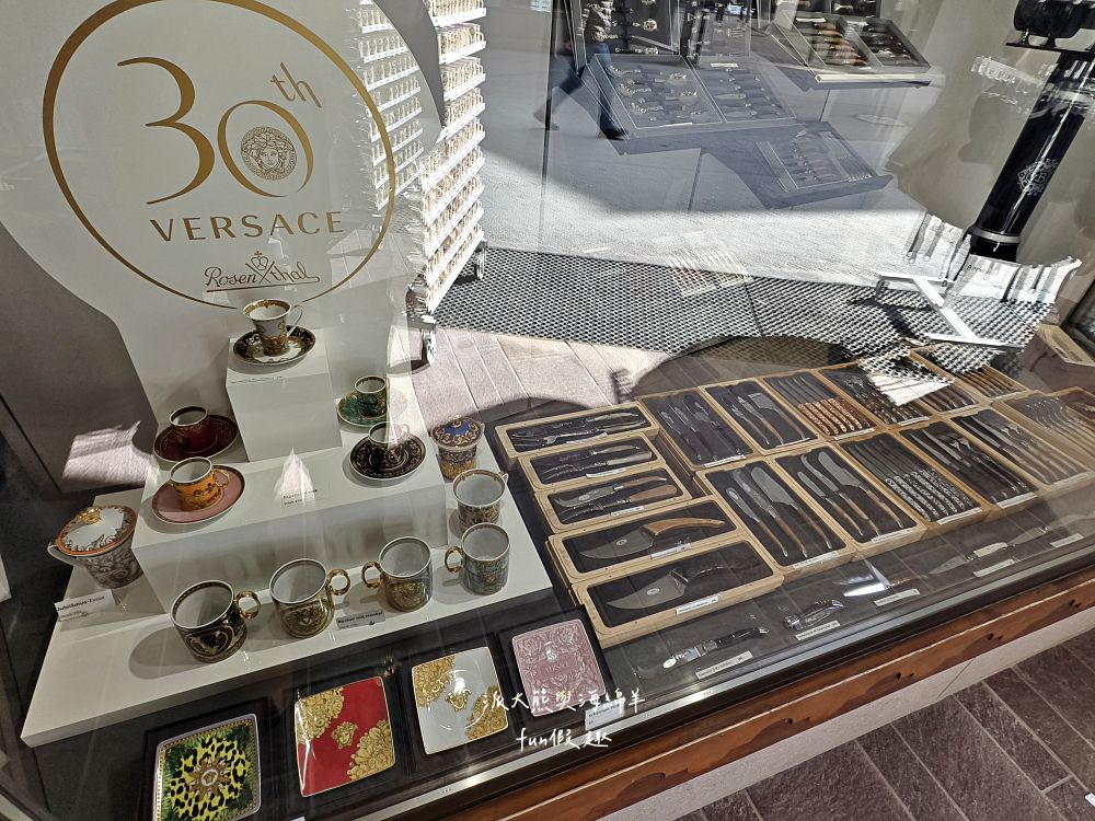 策馬特（Zermatt）半日遊︱漫步童話山城班霍夫大街，Coop超市採買伴手禮、瑞士刀、馬特洪峰紀念杯，超實用購物指南通通在這裡！︱春季德瑞13日夢幻跟團︱DAY8-4