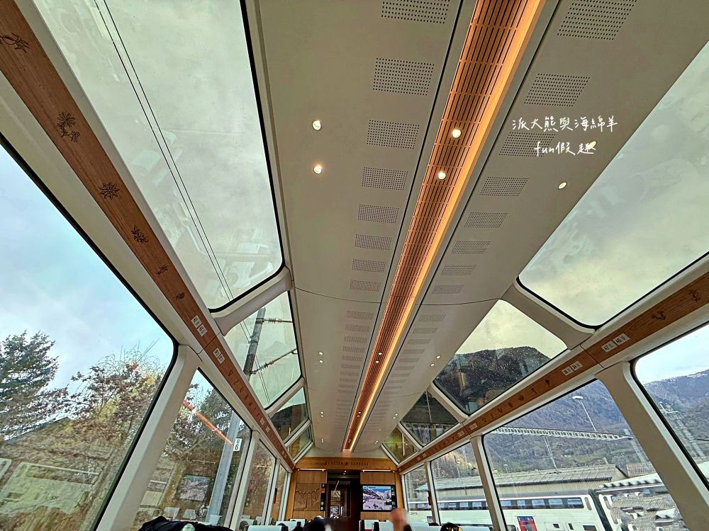 冰河列車(Glacier Express)︱解鎖全球最慢快車,全景窗配瓦萊州美食!策馬特到庫爾5.5小時慢旅行,最奢侈的阿爾卑斯鐵道饗宴~春季德瑞13日夢幻跟團︱DAY9-1 - 第11張圖 冰河列車(Glacier Express)︱解鎖全球最慢快車,全景窗配瓦萊州美食!策馬特到庫爾5.5小時慢旅行,最奢侈的阿爾卑斯鐵道饗宴~春季德瑞13日夢幻跟團︱DAY9-1