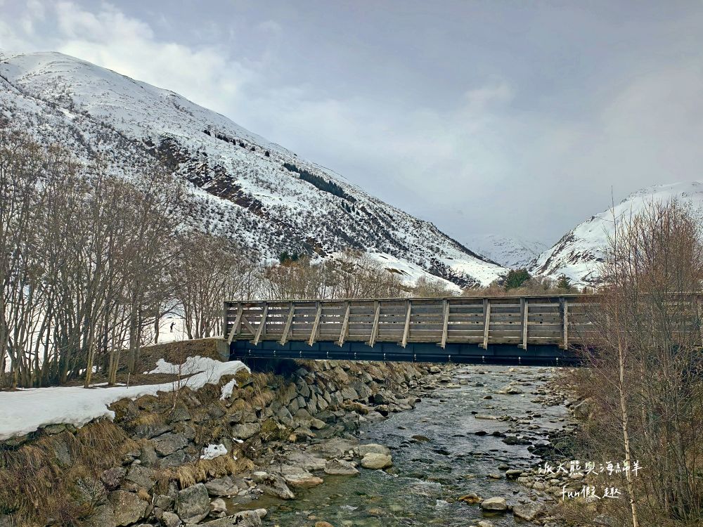 冰河列車(Glacier Express)︱解鎖全球最慢快車,全景窗配瓦萊州美食!策馬特到庫爾5.5小時慢旅行,最奢侈的阿爾卑斯鐵道饗宴~春季德瑞13日夢幻跟團︱DAY9-1 - 第13張圖 冰河列車(Glacier Express)︱解鎖全球最慢快車,全景窗配瓦萊州美食!策馬特到庫爾5.5小時慢旅行,最奢侈的阿爾卑斯鐵道饗宴~春季德瑞13日夢幻跟團︱DAY9-1