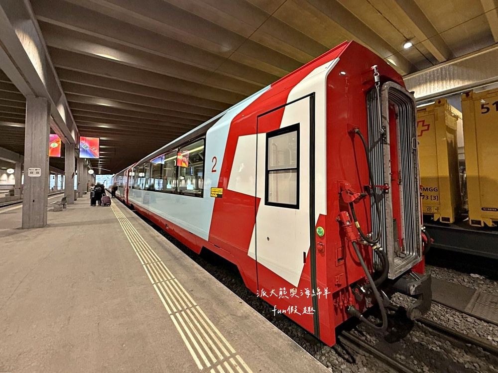 冰河列車(Glacier Express)︱解鎖全球最慢快車,全景窗配瓦萊州美食!策馬特到庫爾5.5小時慢旅行,最奢侈的阿爾卑斯鐵道饗宴~春季德瑞13日夢幻跟團︱DAY9-1 - 第4張圖 冰河列車(Glacier Express)︱解鎖全球最慢快車,全景窗配瓦萊州美食!策馬特到庫爾5.5小時慢旅行,最奢侈的阿爾卑斯鐵道饗宴~春季德瑞13日夢幻跟團︱DAY9-1