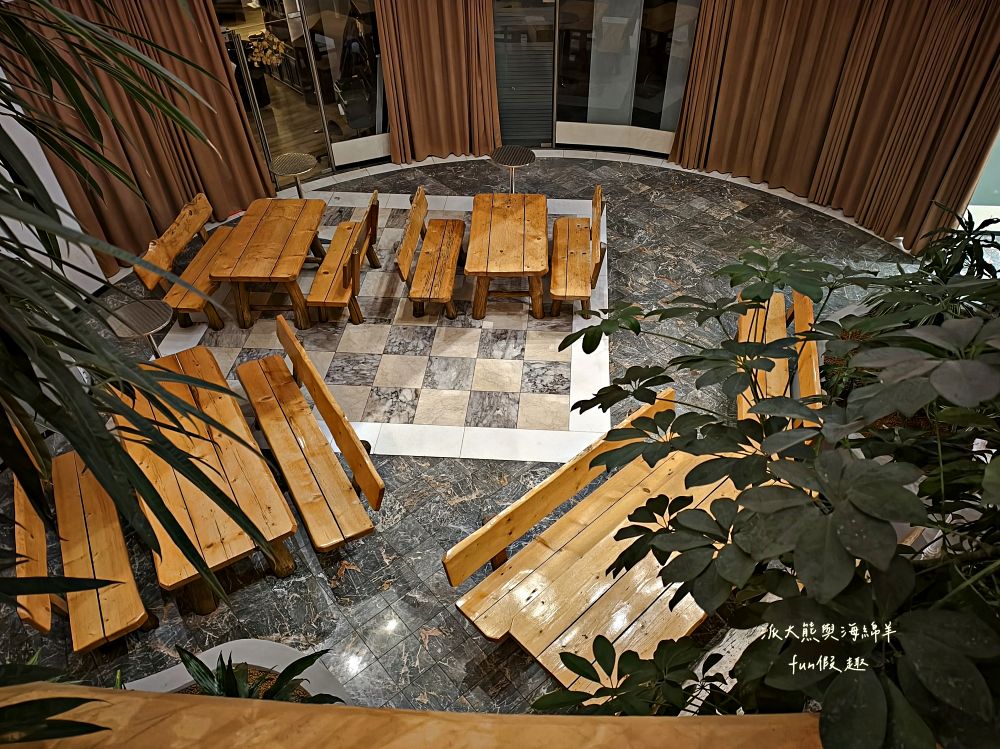 Luitpoldpark Hotel︱入住阿爾卑斯童話小鎮，火車站旁100公尺的新天鵝堡絕佳前哨站，福森4星級飯店一泊二食開箱︱春季德瑞13日夢幻跟團︱DAY9-3～