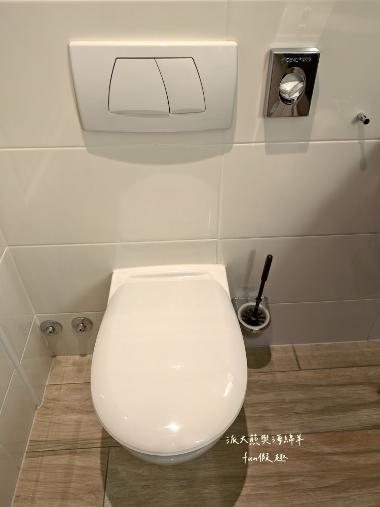 Luitpoldpark Hotel︱入住阿爾卑斯童話小鎮,火車站旁100公尺的新天鵝堡絕佳前哨站,福森4星級飯店一泊二食開箱︱春季德瑞13日夢幻跟團︱DAY9-3~ - 第36張圖 Luitpoldpark Hotel︱入住阿爾卑斯童話小鎮,火車站旁100公尺的新天鵝堡絕佳前哨站,福森4星級飯店一泊二食開箱︱春季德瑞13日夢幻跟團︱DAY9-3~