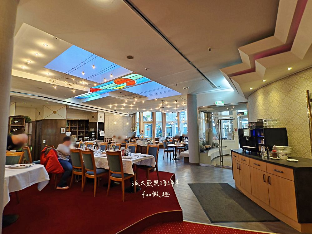 Luitpoldpark Hotel︱入住阿爾卑斯童話小鎮,火車站旁100公尺的新天鵝堡絕佳前哨站,福森4星級飯店一泊二食開箱︱春季德瑞13日夢幻跟團︱DAY9-3~ - 第38張圖 Luitpoldpark Hotel︱入住阿爾卑斯童話小鎮,火車站旁100公尺的新天鵝堡絕佳前哨站,福森4星級飯店一泊二食開箱︱春季德瑞13日夢幻跟團︱DAY9-3~