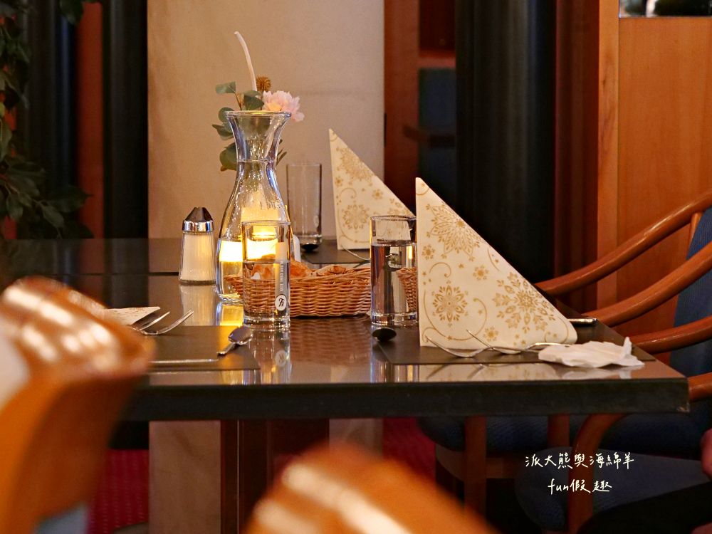 Luitpoldpark Hotel︱入住阿爾卑斯童話小鎮，火車站旁100公尺的新天鵝堡絕佳前哨站，福森4星級飯店一泊二食開箱︱春季德瑞13日夢幻跟團︱DAY9-3～