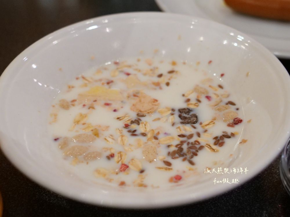 Luitpoldpark Hotel︱入住阿爾卑斯童話小鎮，火車站旁100公尺的新天鵝堡絕佳前哨站，福森4星級飯店一泊二食開箱︱春季德瑞13日夢幻跟團︱DAY9-3～