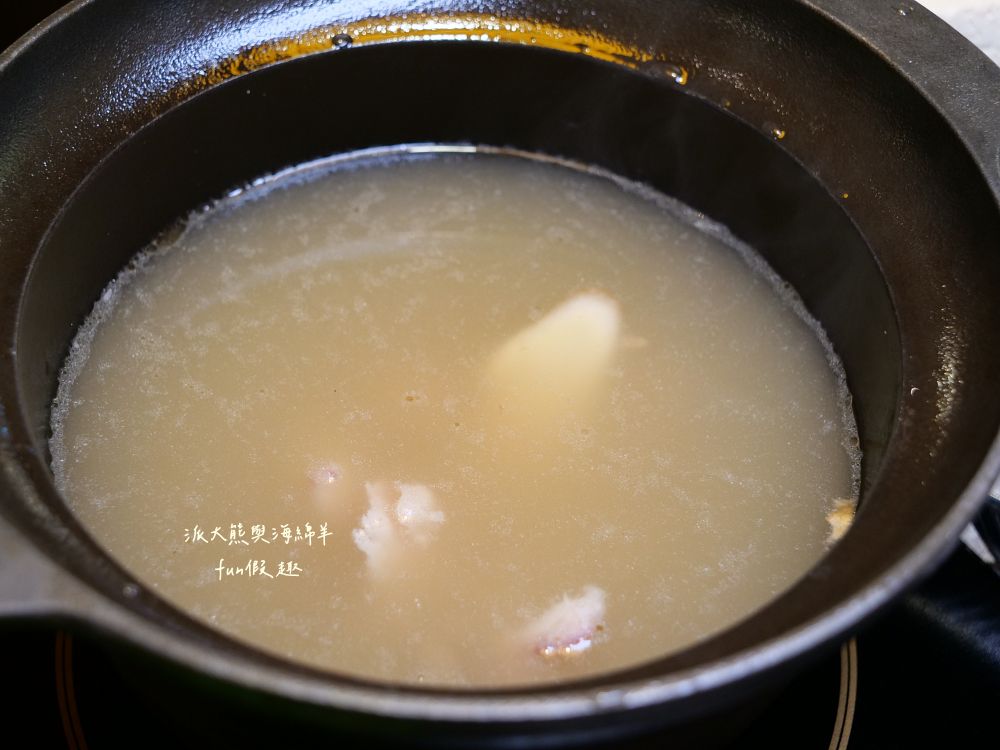 2026澎漁海味.壽司.鍋物｜澎漁草屯旗艦店！500元內高CP值套餐，必點超狂香菜牛肉鍋、巨無霸炸蝦壽司與澎湖明蝦總匯 （附專屬停車場）～
